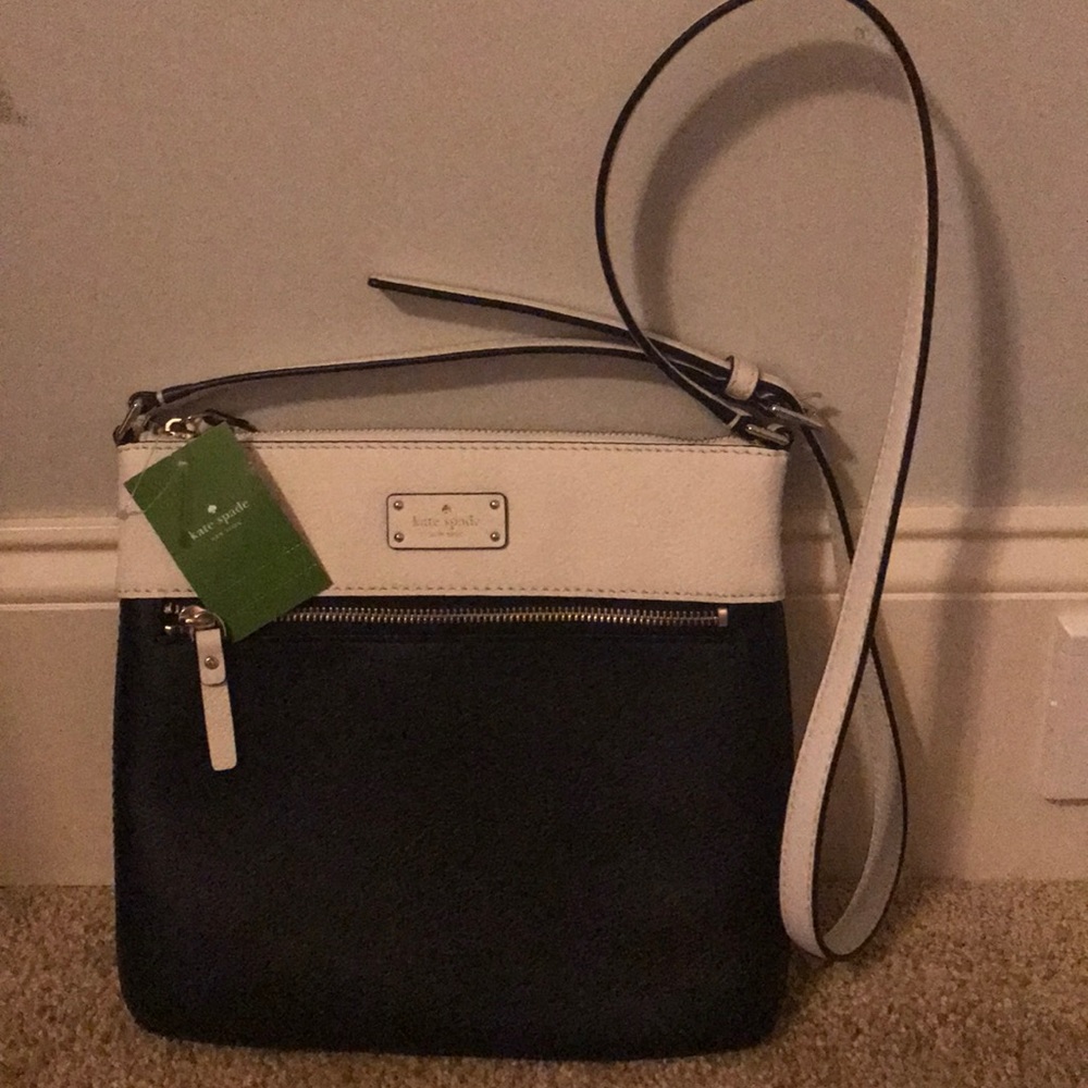 Kate Spade cross body black & white purse. - Picture 2 of 2